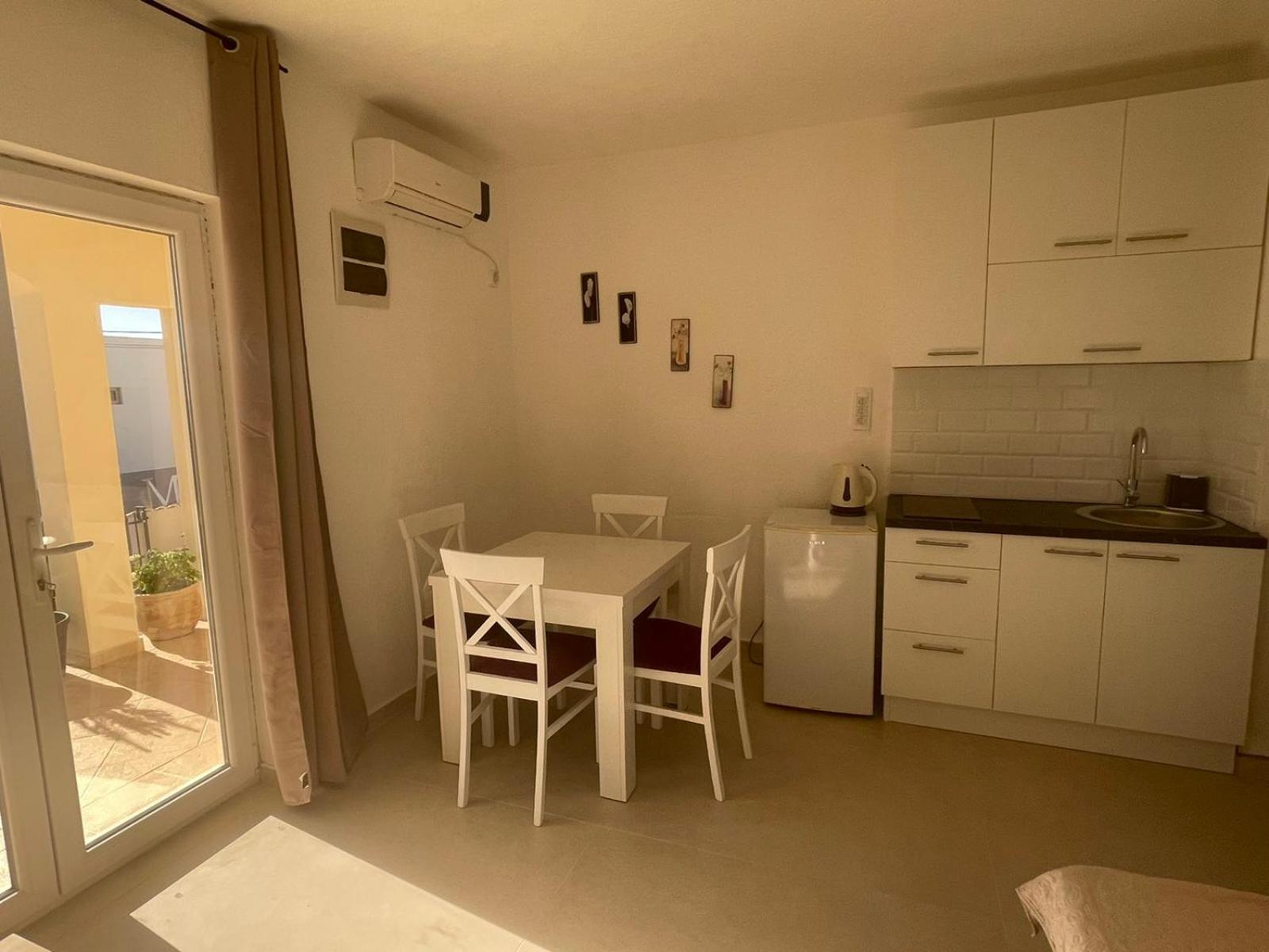 Talija Apartments Krimovica Budva Room photo